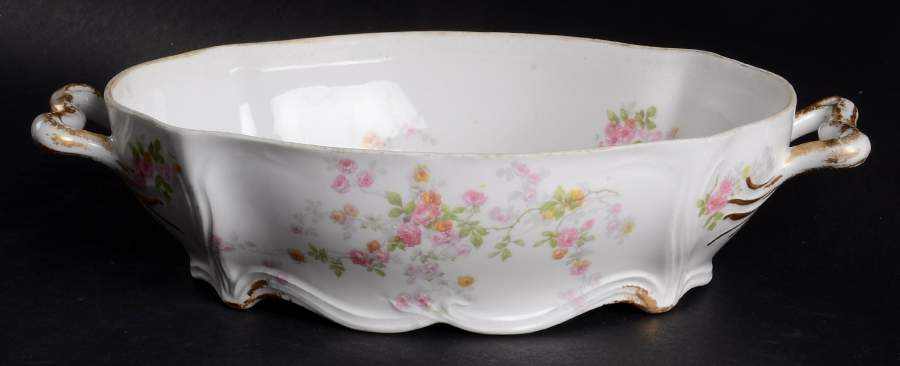 AHR67 Oval Vegetable No Lid by Charles Ahrenfeldt-1