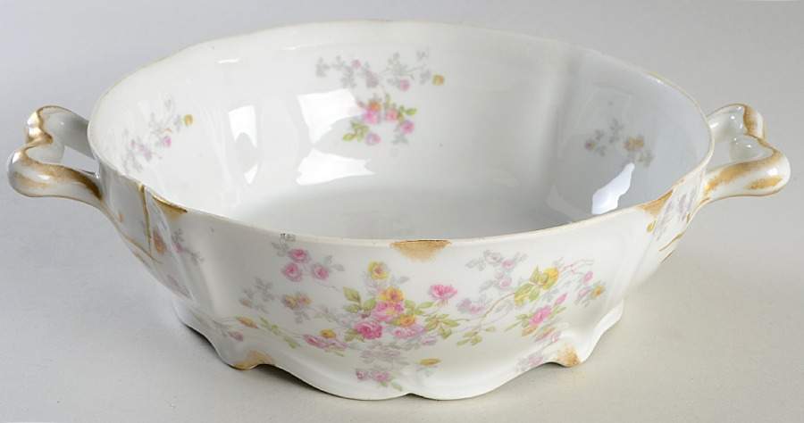 AHR68 Round Vegetable No Lid by Charles Ahrenfeldt-1