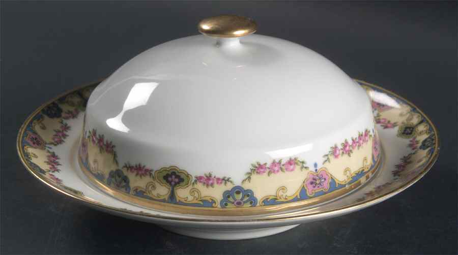 AHR9 Round Covered Butter by Charles Ahrenfeldt-1