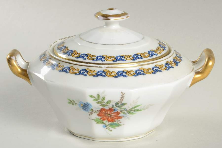 AHR95 Sugar Bowl & Lid by Charles Ahrenfeldt-1