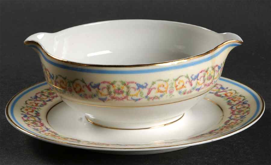 Chamonix Gravy Boat with Attached Underplate by Charles Ahrenfeldt-1
