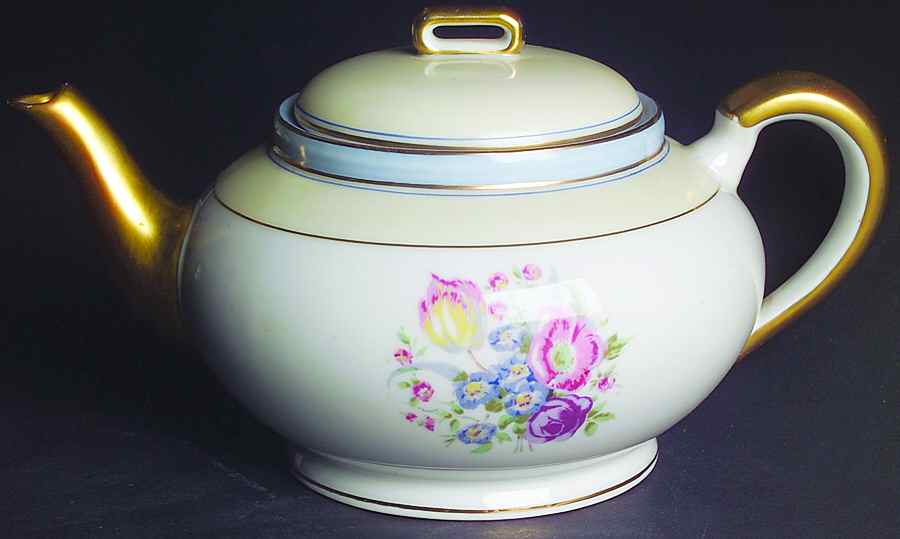 Longchamps Teapot & Lid by Charles Ahrenfeldt-1