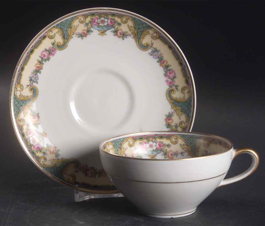 Monceau Flat Cup & Saucer Set by Charles Ahrenfeldt-1
