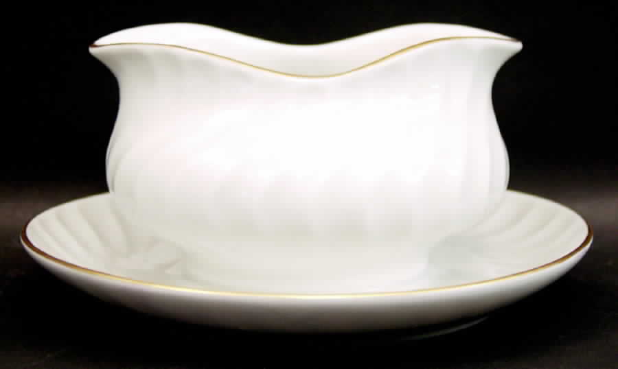 Anniversary Gravy Boat with Attached Underplate by Aladdin - USA-1