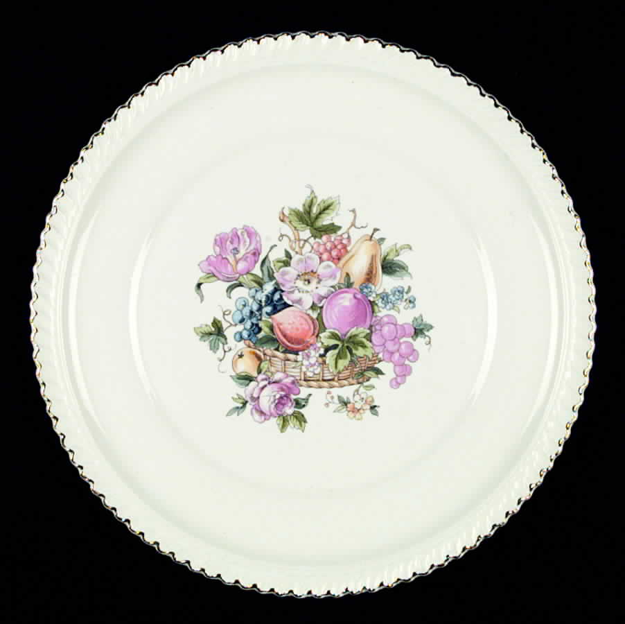 AMO1 Dinner Plate by Ambrosia-1