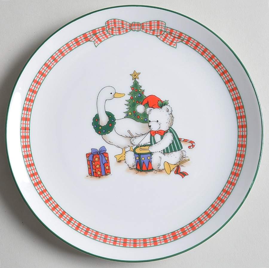 Memories Coupe Salad Plate by Anchor Hocking-1