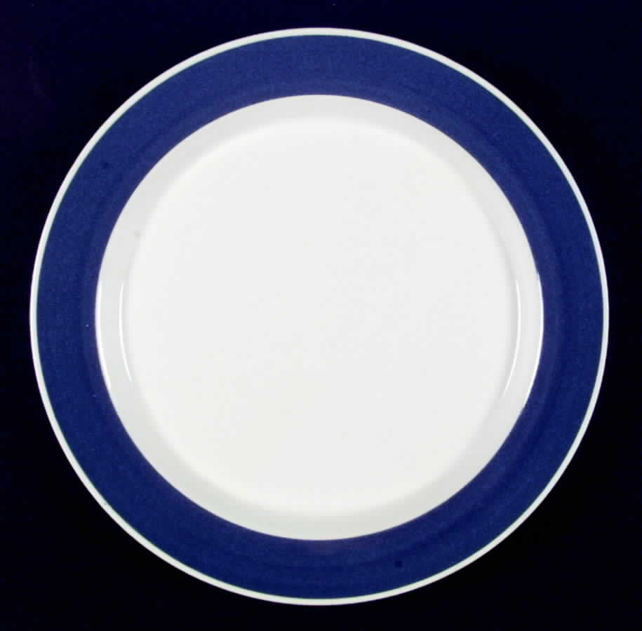 ARA19 Dinner Plate by Arabia of Finland-1