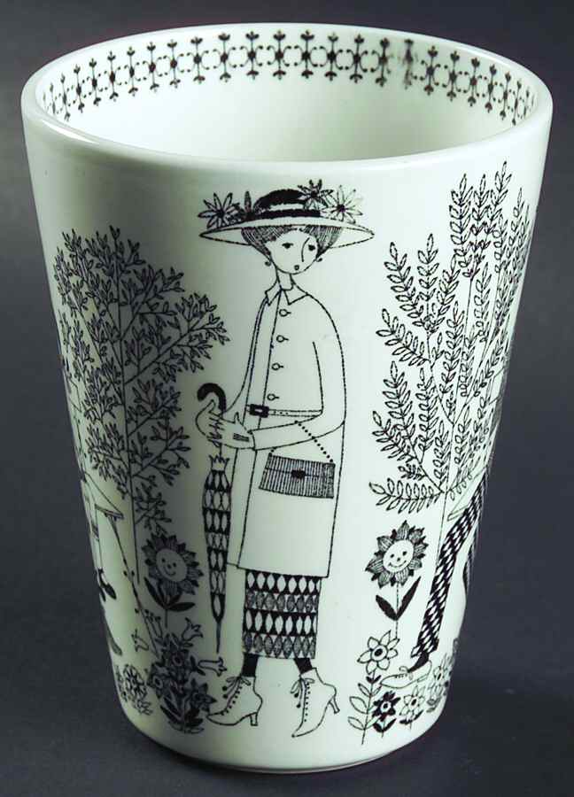 Emilia 5" Vase by Arabia of Finland-1