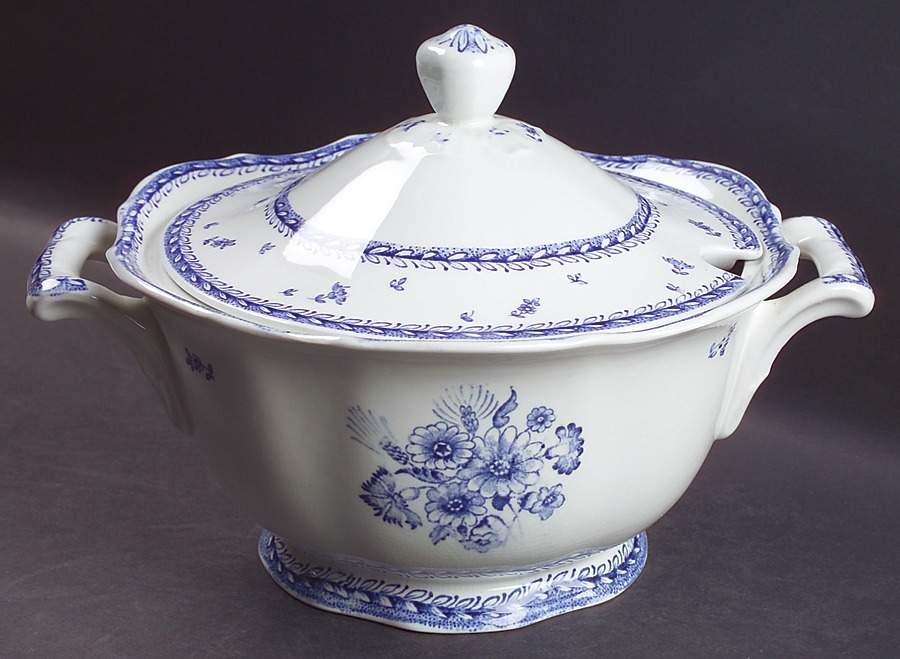 Finn Flower Blue (White Backgound) Tureen & Lid by Arabia of Finland-1