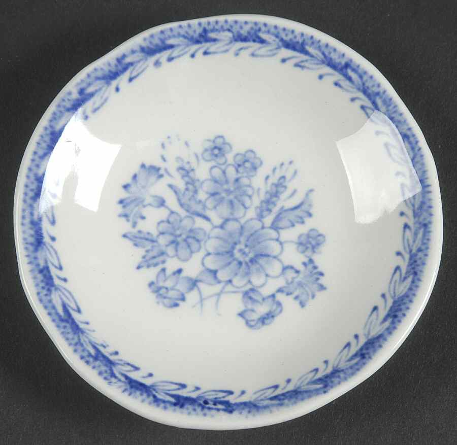 Finn Flower Blue (White Backgound) Butter Pat by Arabia of Finland-1