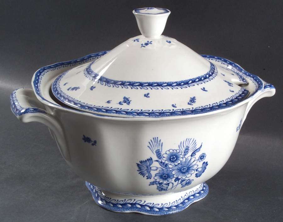Finn Flower Blue (White Backgound) Tureen & Lid by Arabia of Finland-1