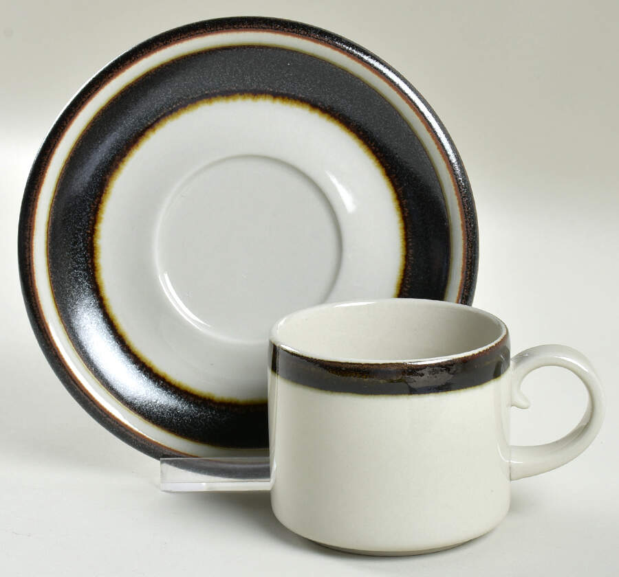 Karelia Flat Cup & Saucer Set by Arabia of Finland-1