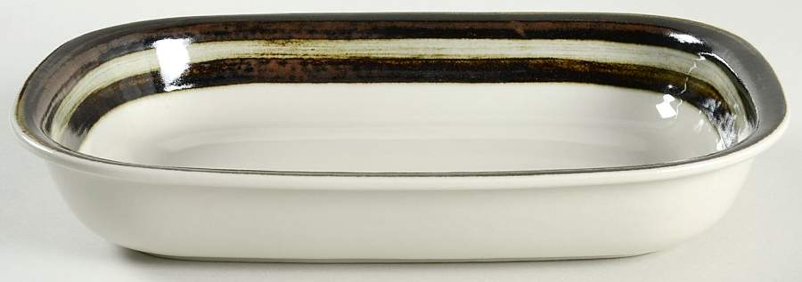 Karelia 11" Rectangular Baker by Arabia of Finland-1