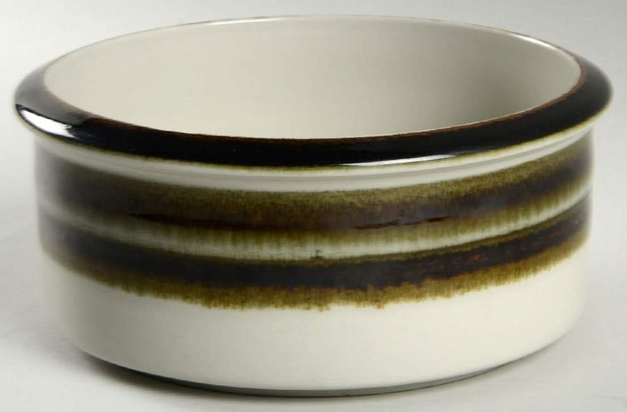 Karelia 7" Round Vegetable Bowl by Arabia of Finland-1