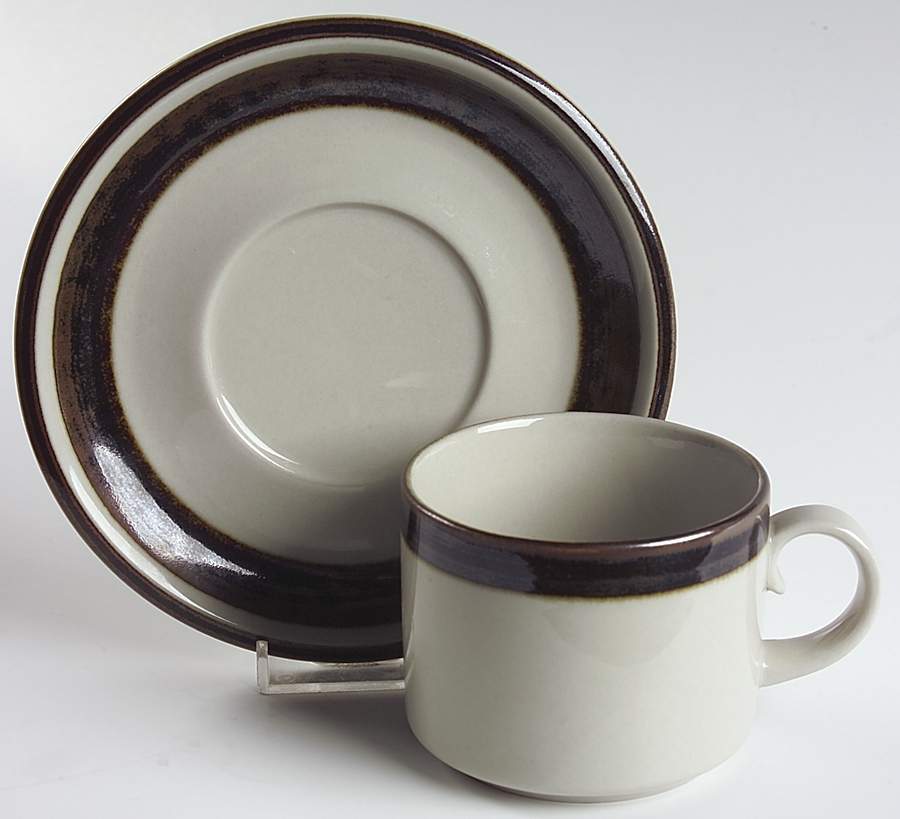 Karelia Flat Cup & Saucer Set by Arabia of Finland-1