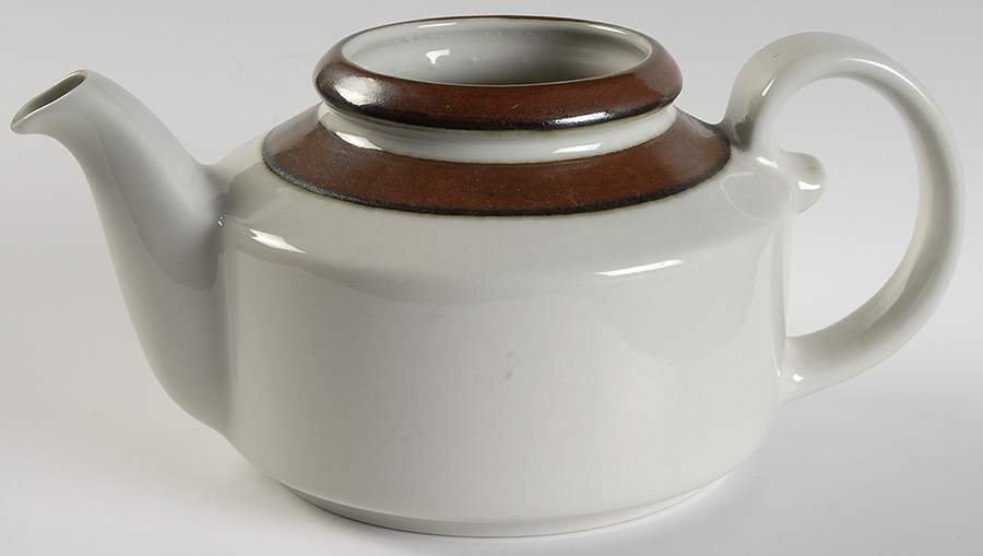Karelia Teapot No Lid by Arabia of Finland-1