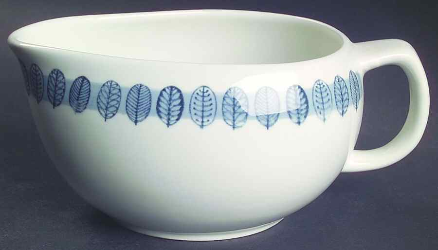 Linnea Gravy Boat by Arabia of Finland-1