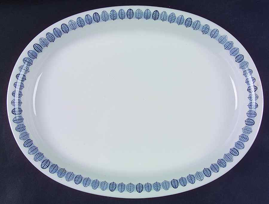 Linnea 14" Oval Serving Platter by Arabia of Finland-1