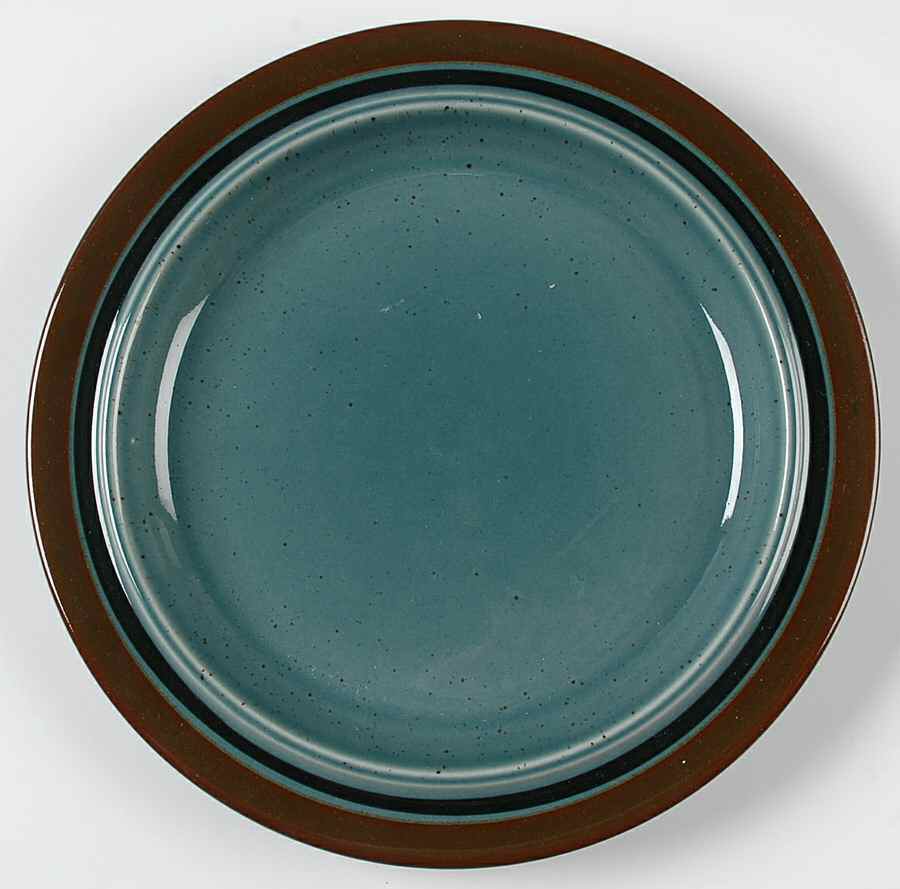 Meri Blue Luncheon Plate by Arabia of Finland-1