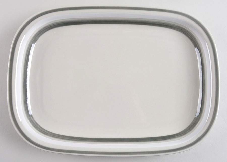 Salla 13" Oval Serving Platter by Arabia of Finland-1