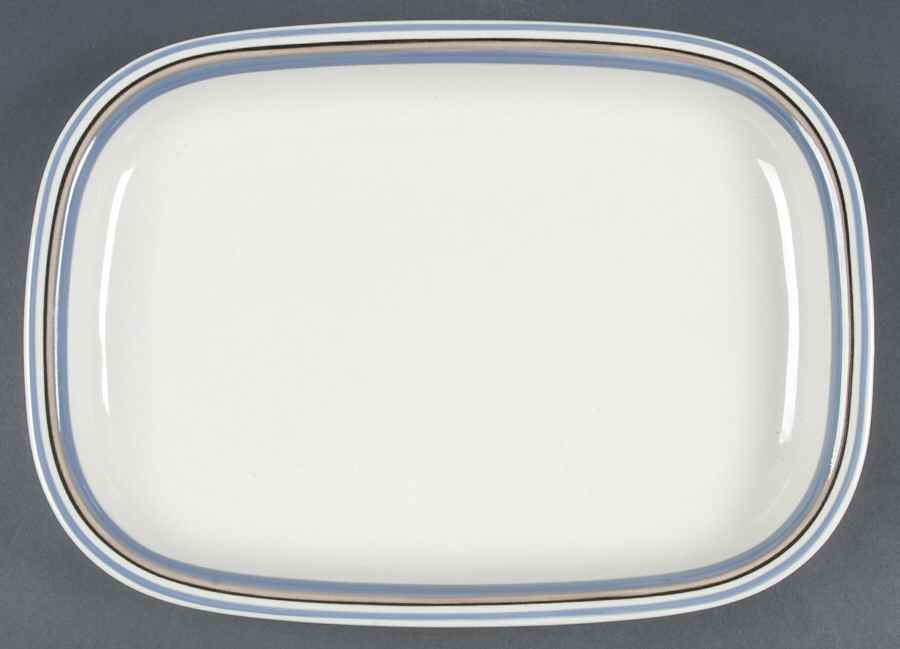 Uhtua 13" Oval Serving Platter by Arabia of Finland-1