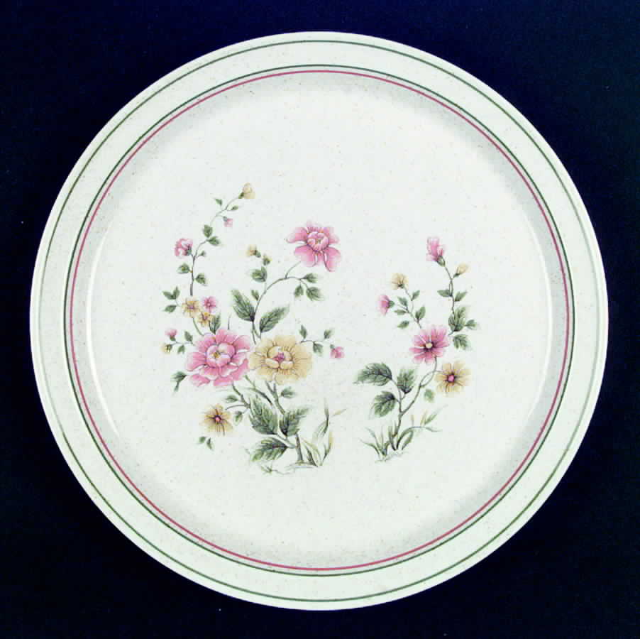 Carley Dinner Plate by Arklow-1