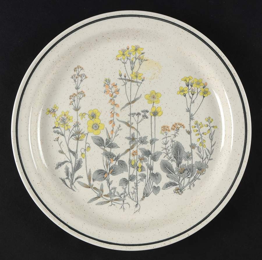 Hilltop Salad Plate by Arklow-1