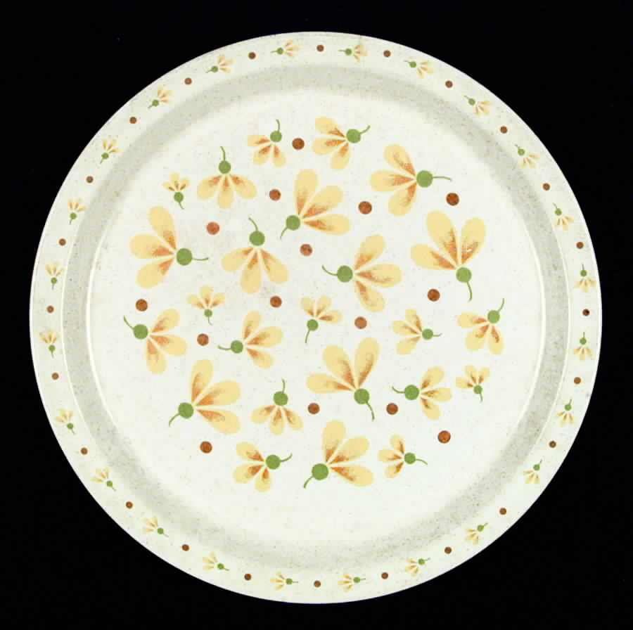 Irish Buttercup Dinner Plate by Arklow-1