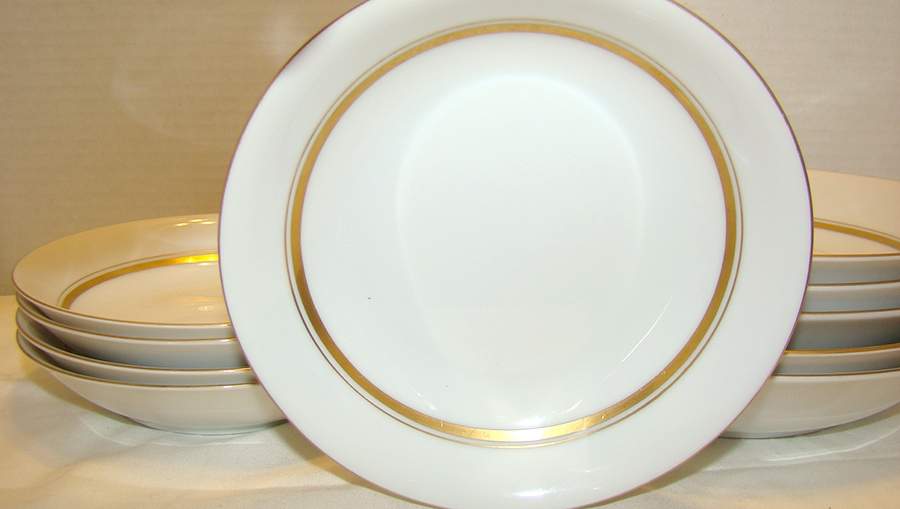 Aristocrat (Seyei Japan) Coupe Soup Bowl by Arlen-1