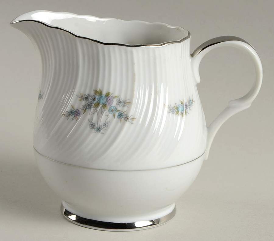 Deauville Creamer by Arlen-1