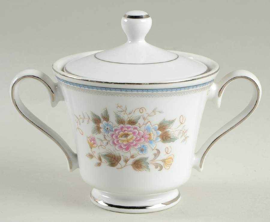 Magnifico Sugar Bowl & Lid by Arlen-1