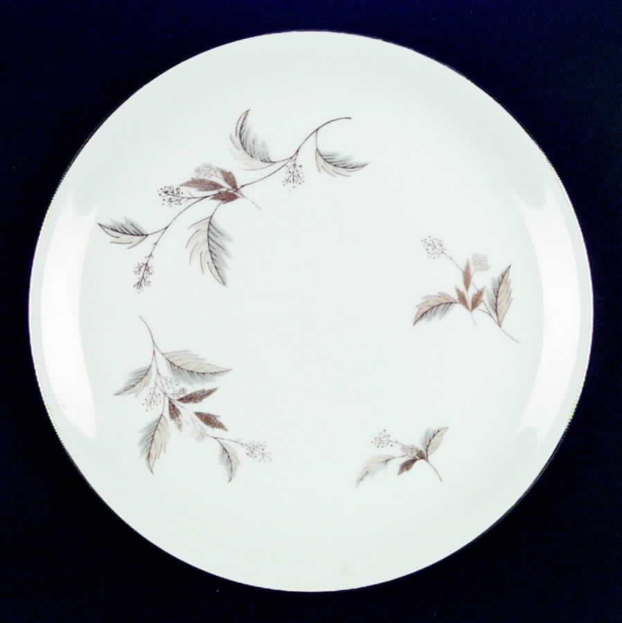 Oak Leaf Dinner Plate by Arlen-1