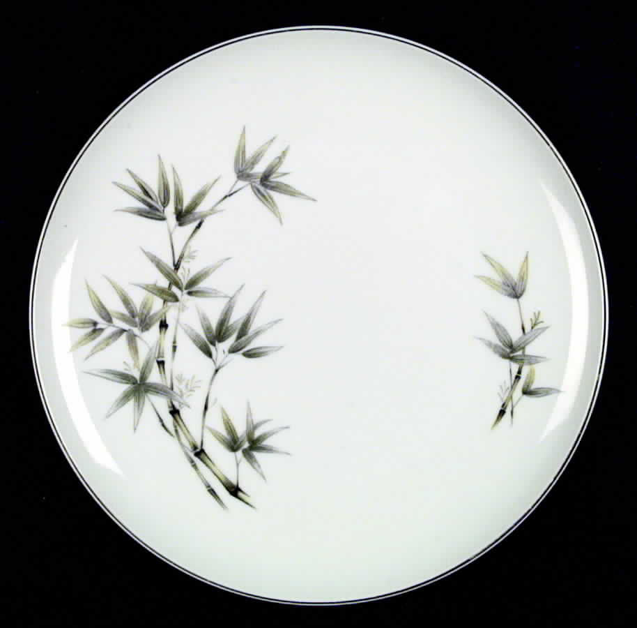 ART4 Dinner Plate by Arita-1