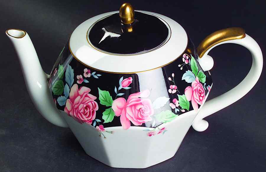 Victoria's Garden Teapot & Lid by Arita-1