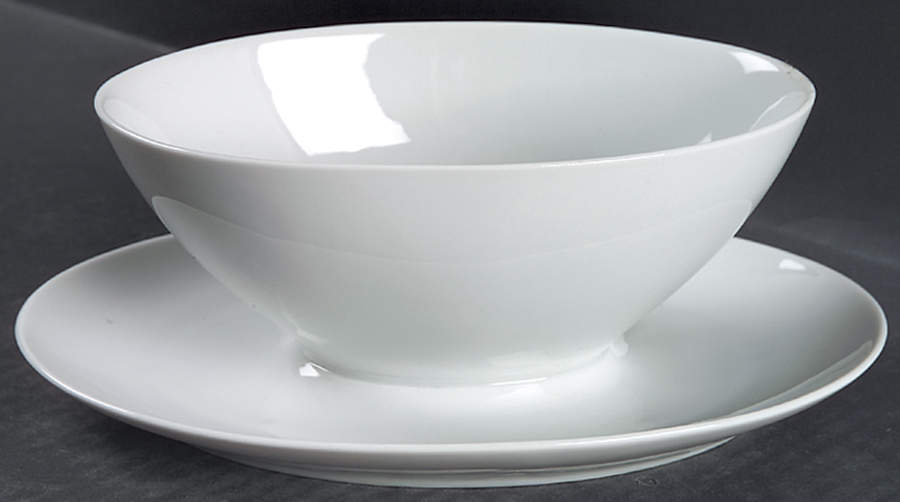 Arzberg White (Form Shape 2000) Gravy Boat with Attached Underplate by Arzberg-1