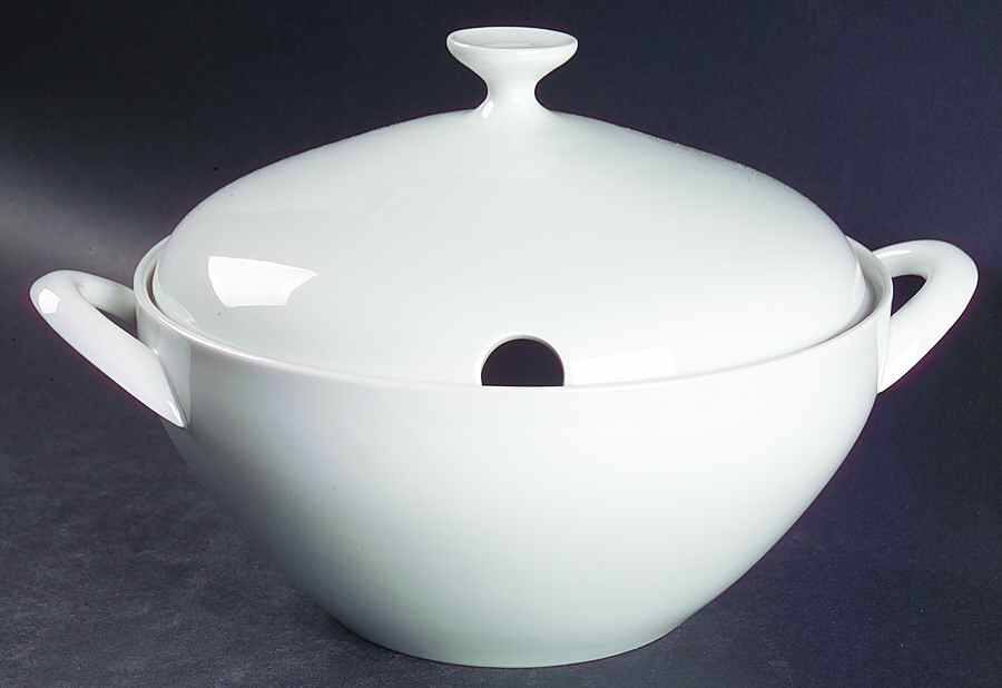 Arzberg White (Form Shape 2000) Tureen & Lid by Arzberg-1