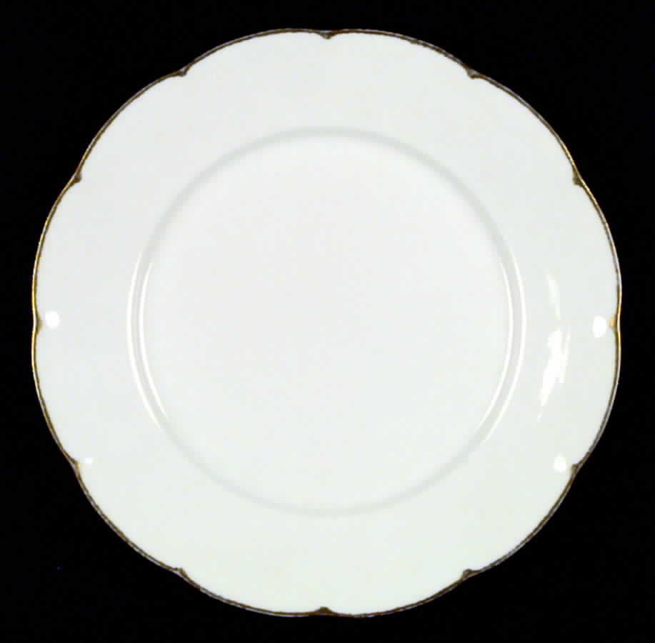 VTO29 Salad Plate by Victoria (Austria)-1