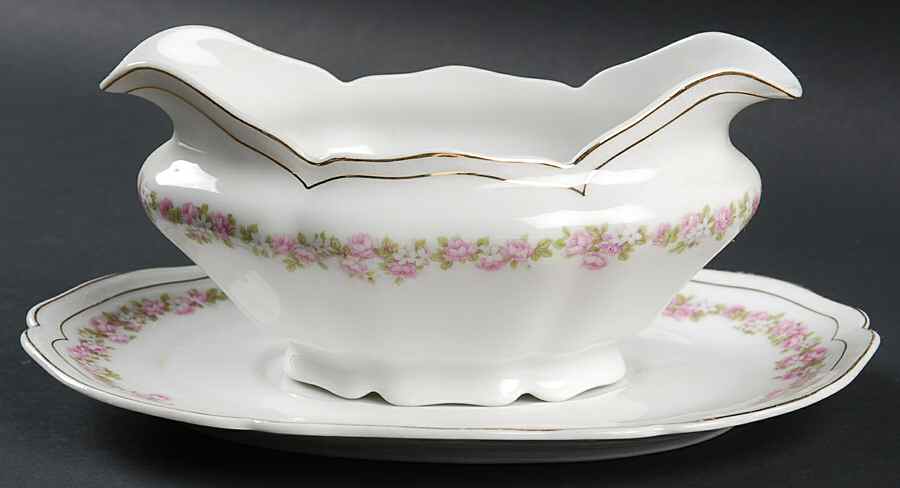 AUS6 Gravy Boat & Underplate by Austria-1