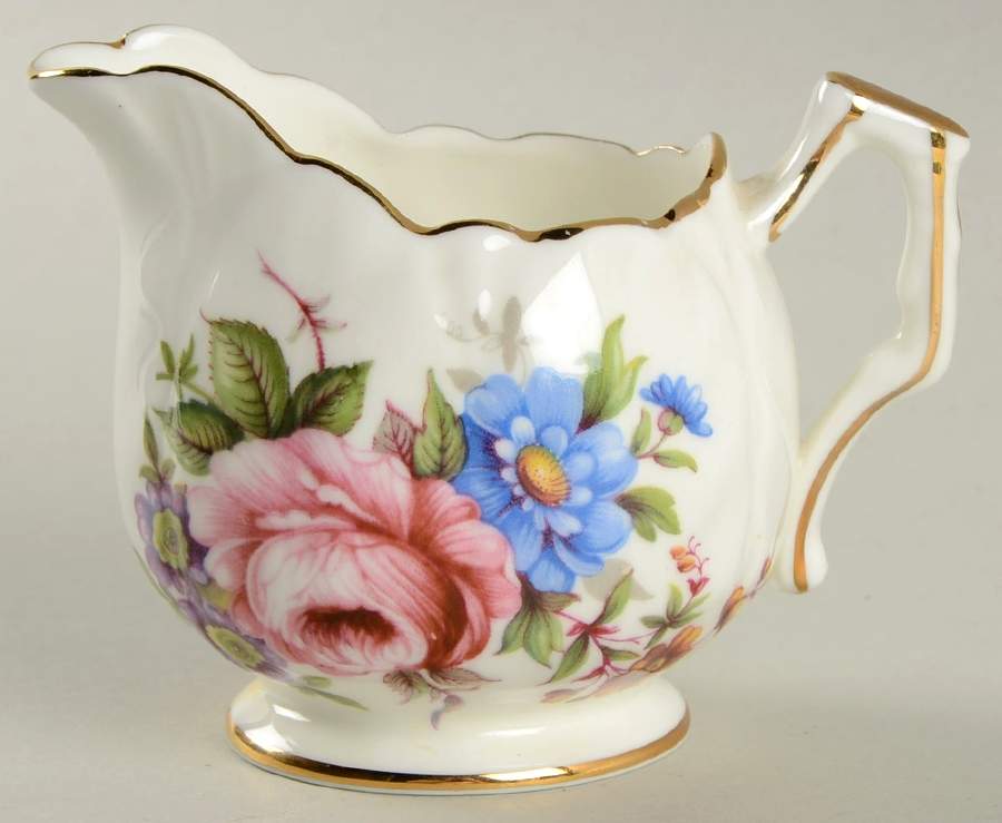 Aynsley Spray Mini Creamer by John  Aynsley & Sons-1