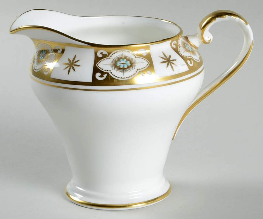 Belmont (Smooth) Creamer by John  Aynsley & Sons-1