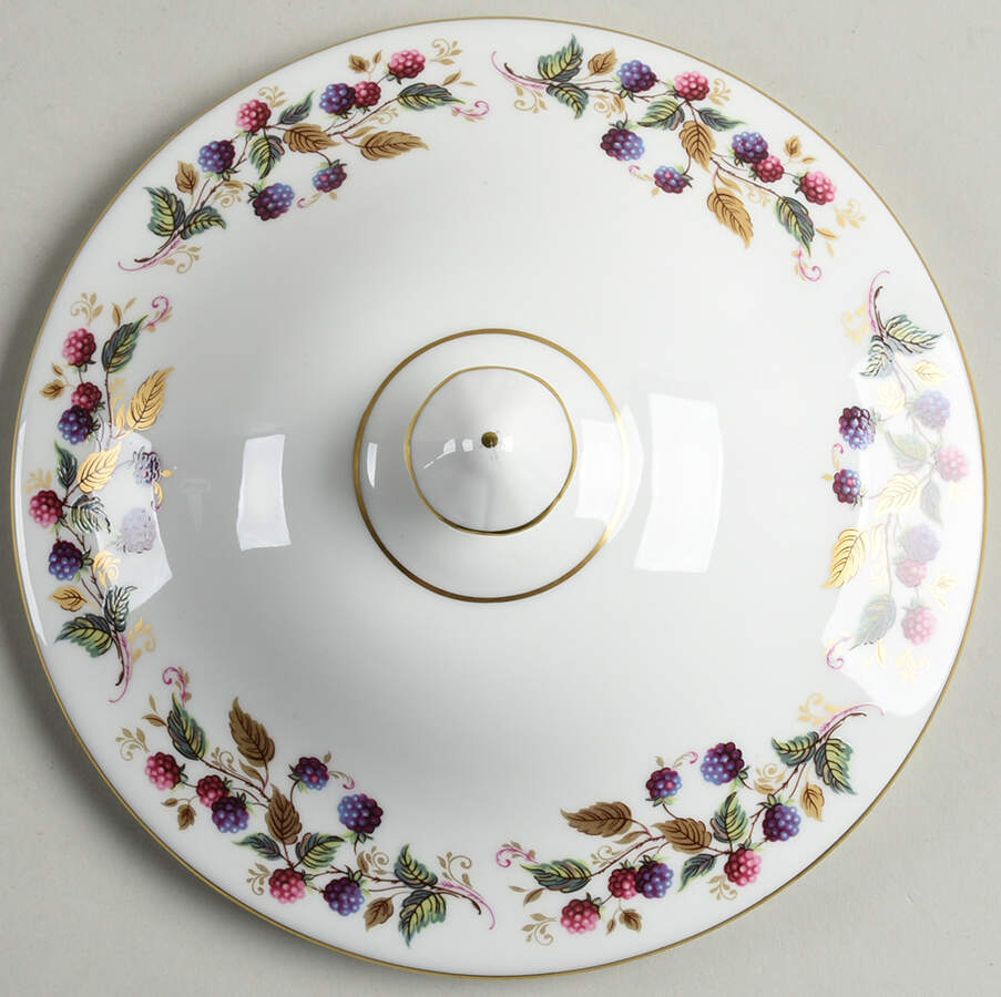 Bramble Time Lid for Round Vegetable by John  Aynsley & Sons-1