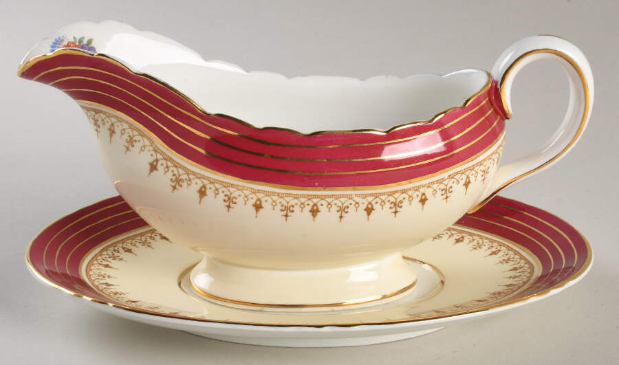 Dorchester Maroon (Floral Cneter) Gravy Boat & Underplate by John  Aynsley & Sons-1