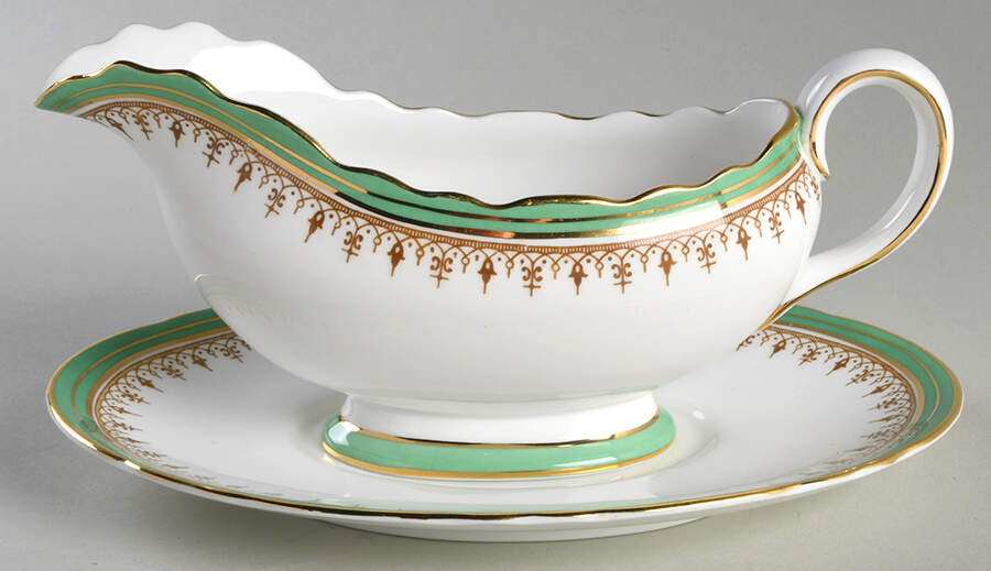 Durham Green Gravy Boat & Underplate by John  Aynsley & Sons-1