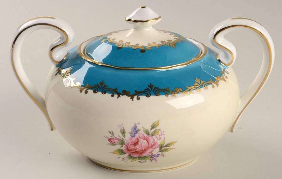 Eastbourne (Floral, Scalloped) Sugar Bowl & Lid by John  Aynsley & Sons-1