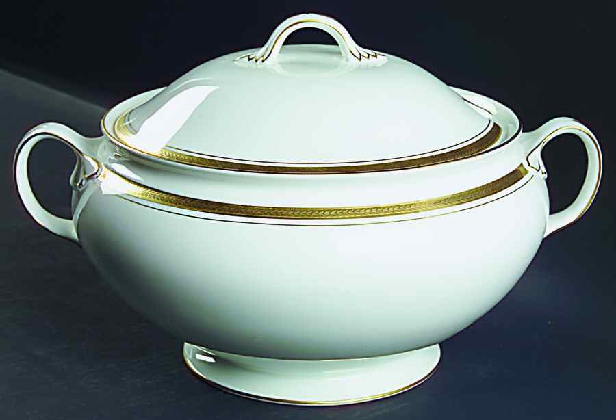 Elizabeth (Smooth) Tureen &  Lid by John  Aynsley & Sons-1
