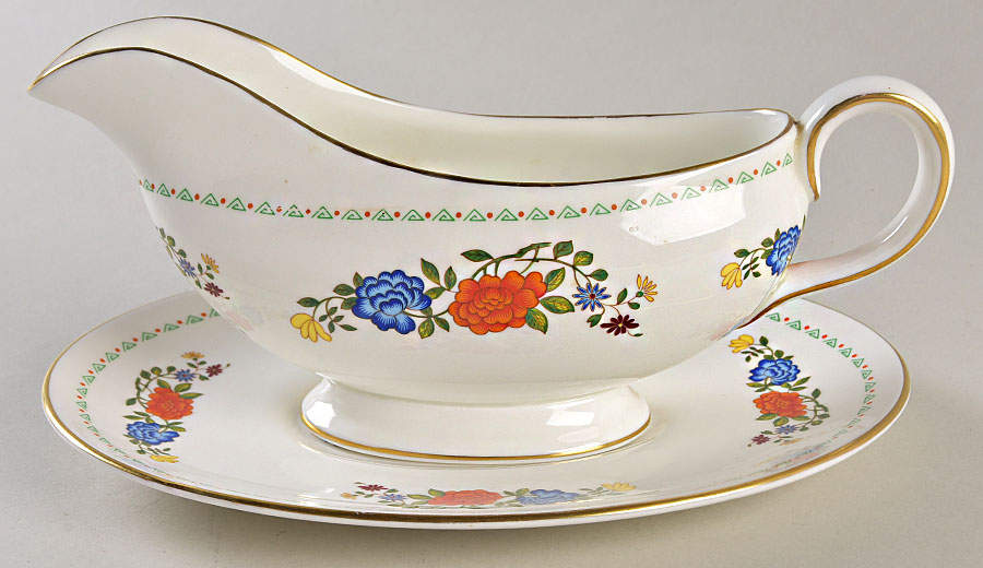 Famille Rose Gravy Boat & Underplate by John  Aynsley & Sons-1