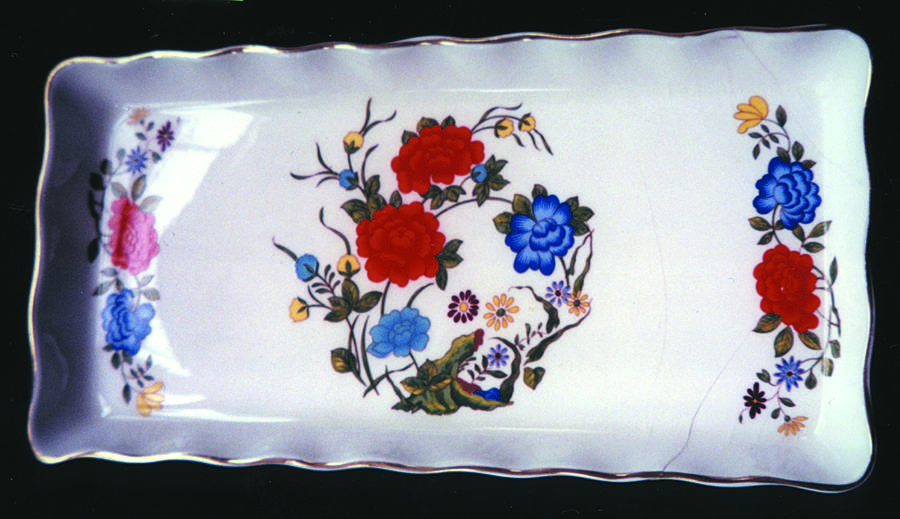 Famille Rose Large Sandwich Tray by John  Aynsley & Sons-1