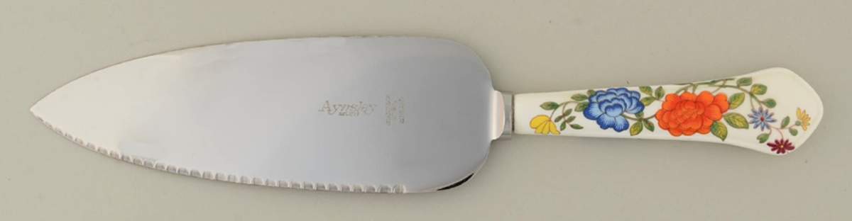 Famille Rose Pie & Cake Server with Stainless Blade by John  Aynsley & Sons-1