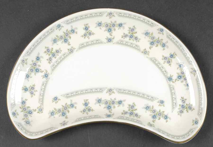 Fleurette Crescent Salad Plate by John  Aynsley & Sons-1