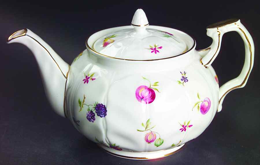 Florida White Teapot & Lid by John  Aynsley & Sons-1